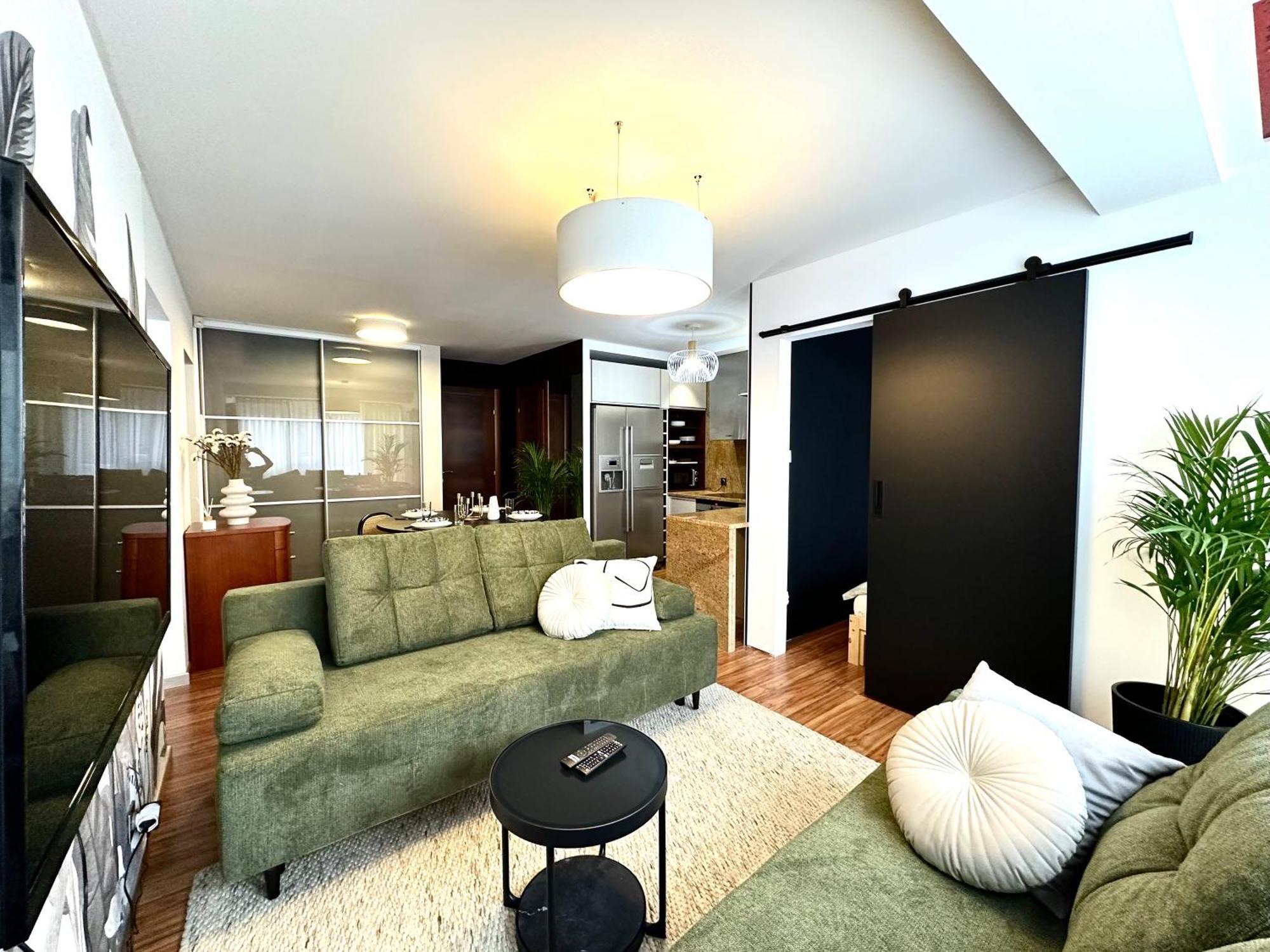 Laciarska Apartment ~ 200M Main Square ~ Self Check-In 20H - Wroclaw