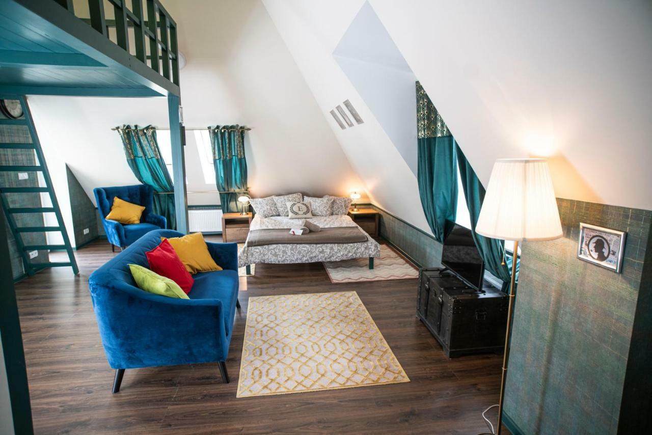 Hostel "Night O'Clock" - Restauracja, Parking I Darmowa Silownia - Wroclaw